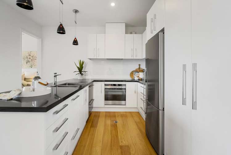 104/54 Surrey Crescent Grey Lynn_12