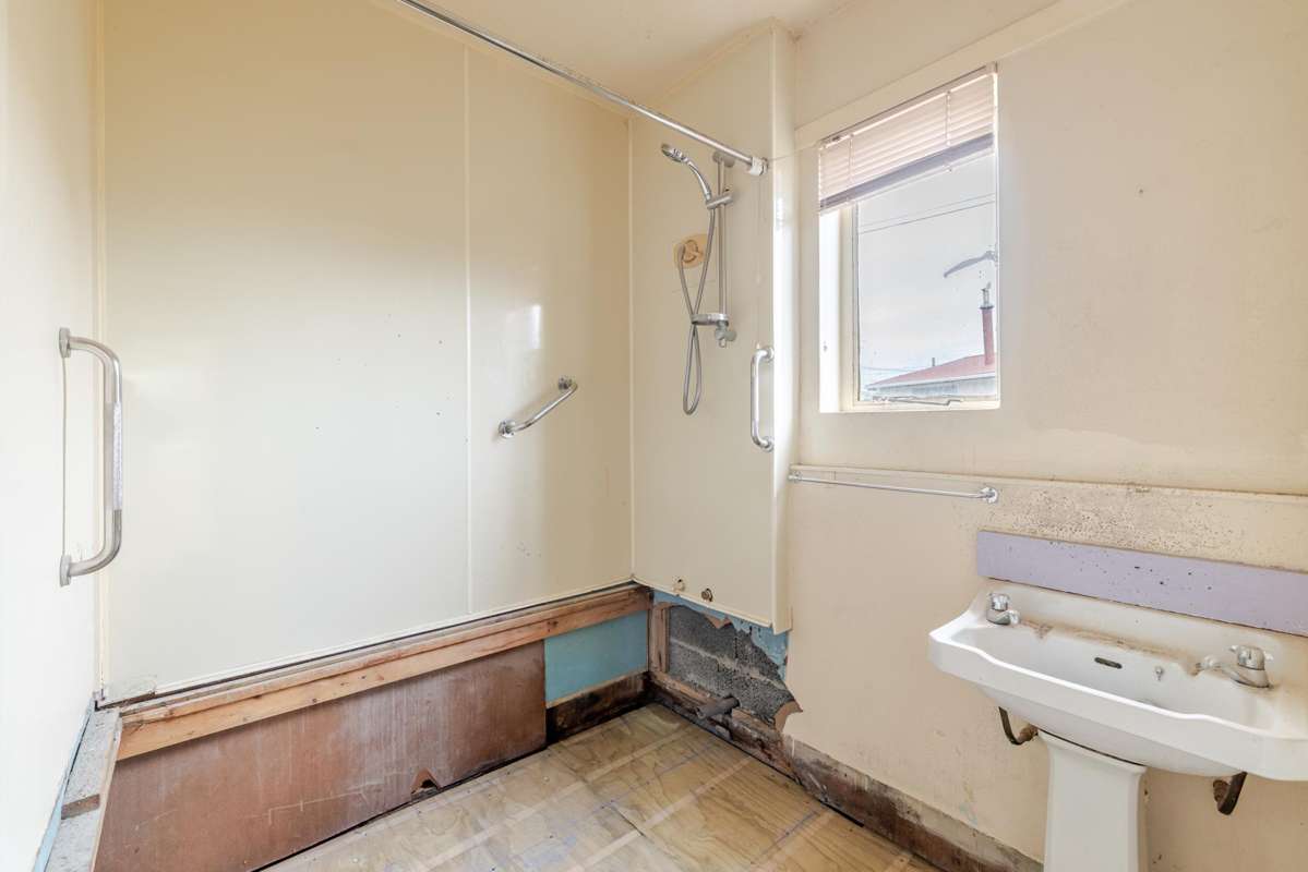 95 A-B Bower Avenue_3