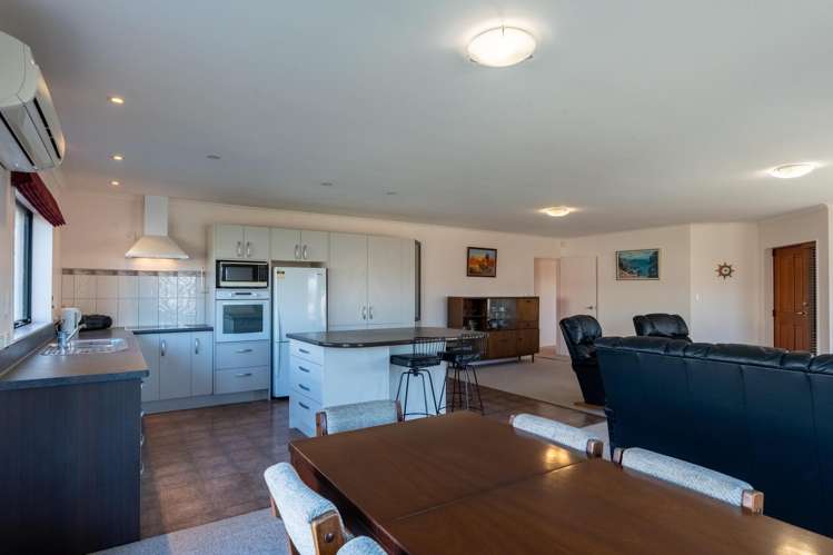 83 Roberts Line Kelvin Grove_7