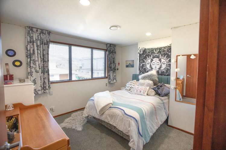 59 James Drive Diamond Harbour_15