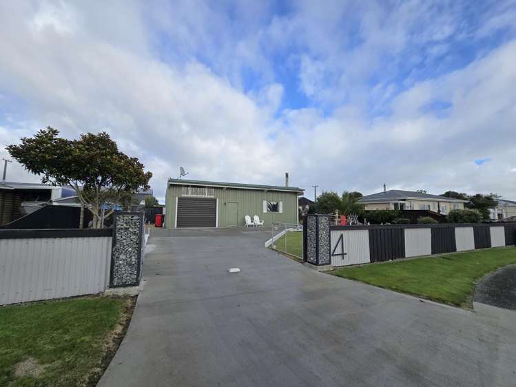 4 West Drive_0