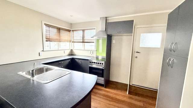 17 Deal Crescent 10480_1
