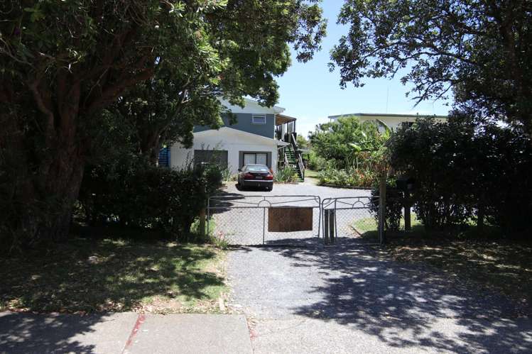 37 Tahuna Road Paihia_13