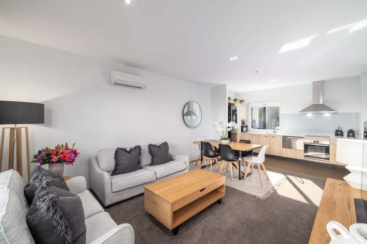 2/17 Salisbury Street 1419_6