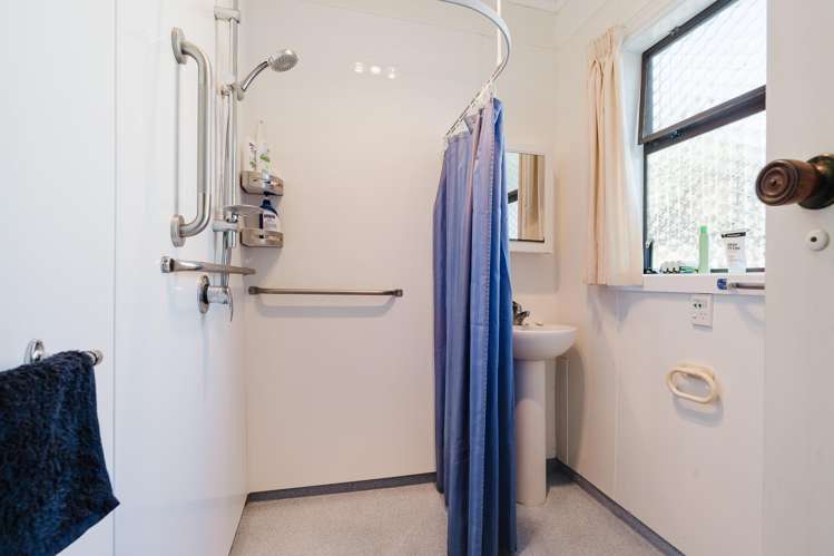 57 Jellicoe Drive Hamilton East_5