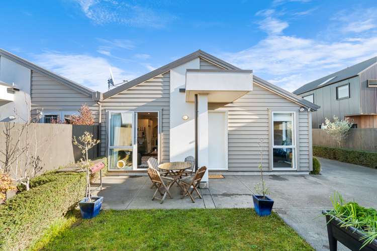 4/10 Lindsay Street_0