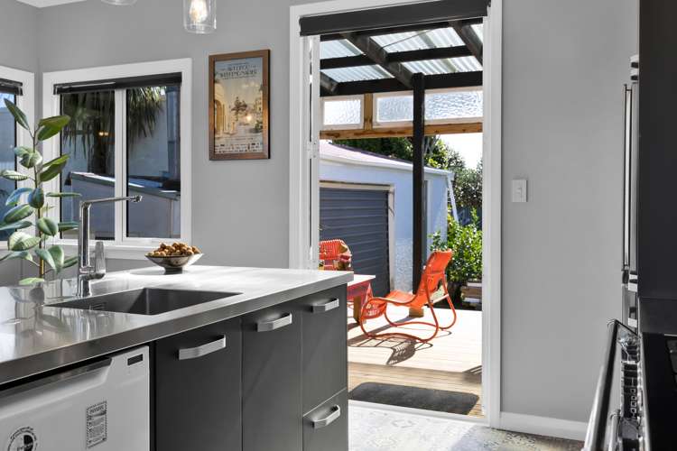 330 South Road Hawera_20