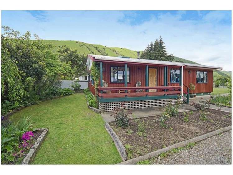 38 Matai Crescent Tapawera_11