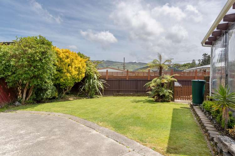 57 Moeraki Road Maoribank_17