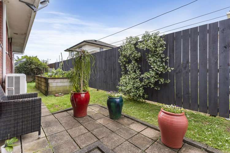 2/59 Alford Street Waterview_11