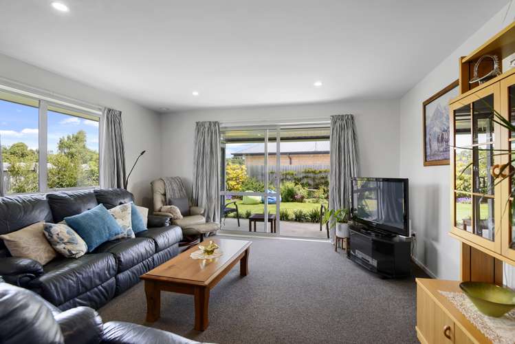 39b North Terrace Darfield_6