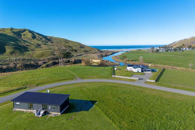 55 Punawaitai Road Pourerere_21