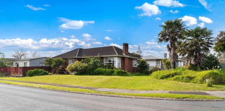 32 Ashgrove Road Mangere_28