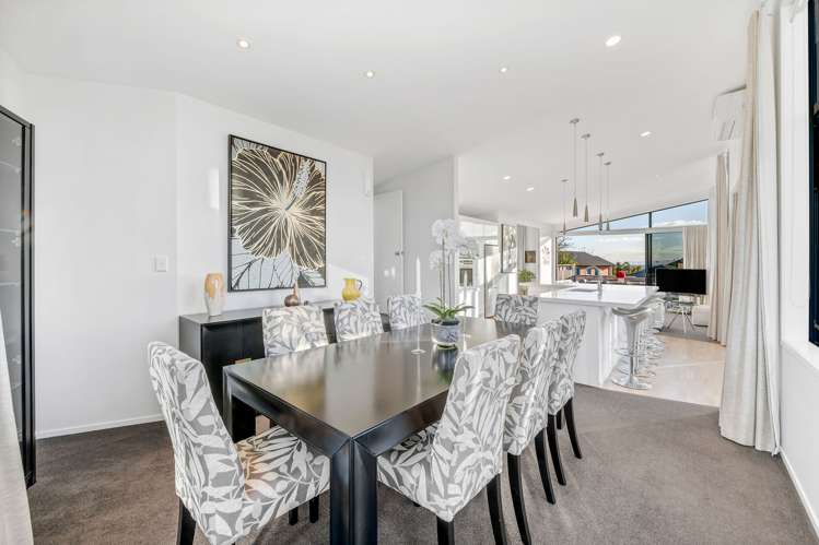11 Brooke Ridge Rise East Tamaki Heights_18