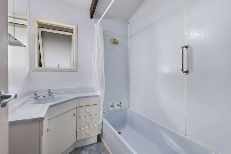 12 Kotanui Avenue Army Bay_9