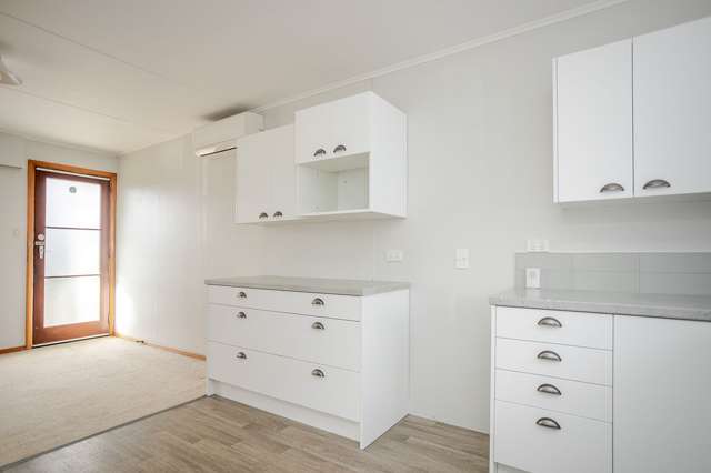 9/25 Queen Street Dannevirke_3