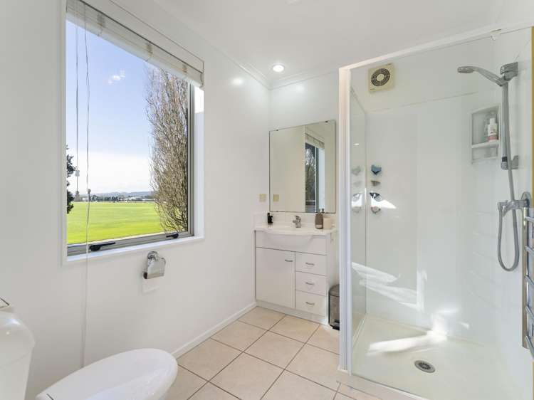 18 Bruce Pulman Drive Takanini_10