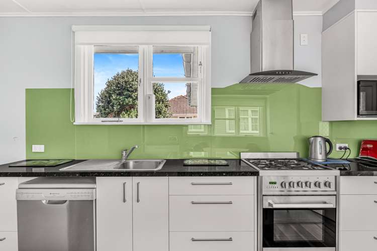 24 Churchill Crescent Te Hapara_16