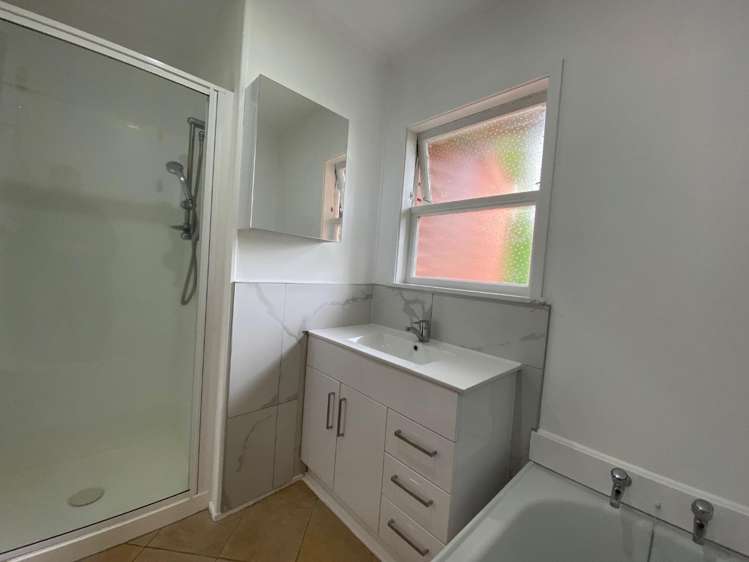 2/20 Northumberland Avenue Belmont_9