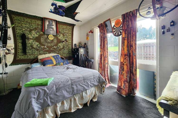 210 West Parkdale Street Tokoroa_14