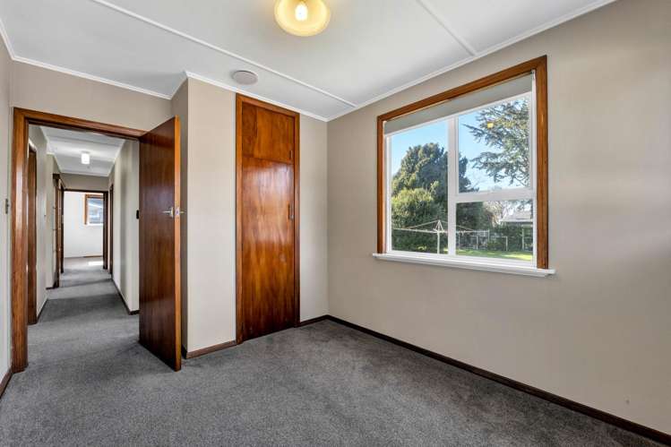 8 Douglas Street Hawera_12