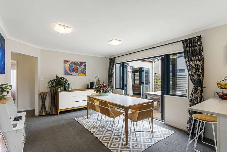 14 Cellarmans Street Te Atatu Peninsula_7