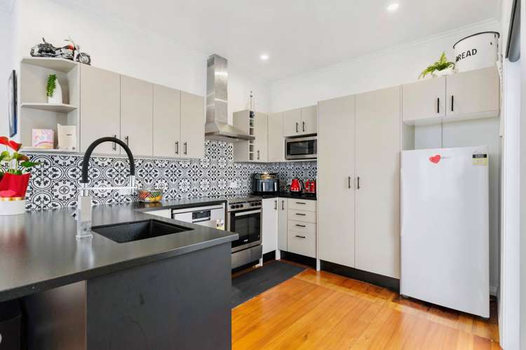 8a Campbell Road Maraetai_6