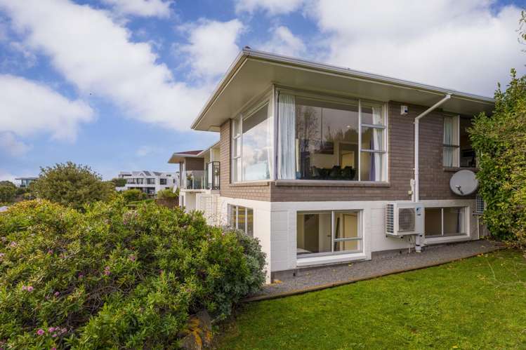 1/173 Soleares Avenue Mount Pleasant_23