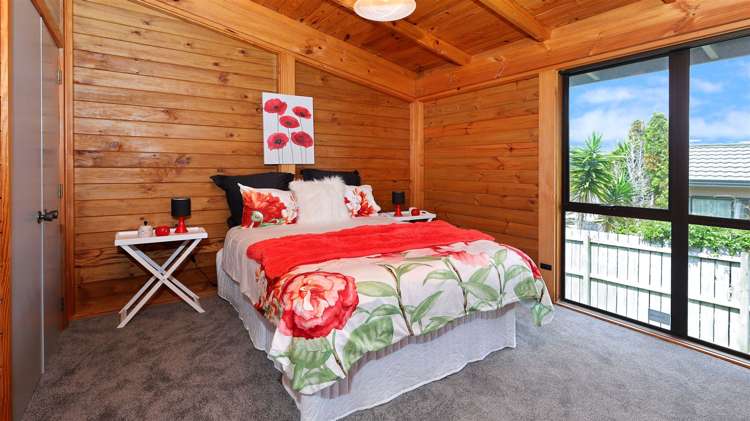 96 Rhinevale Close Henderson_14