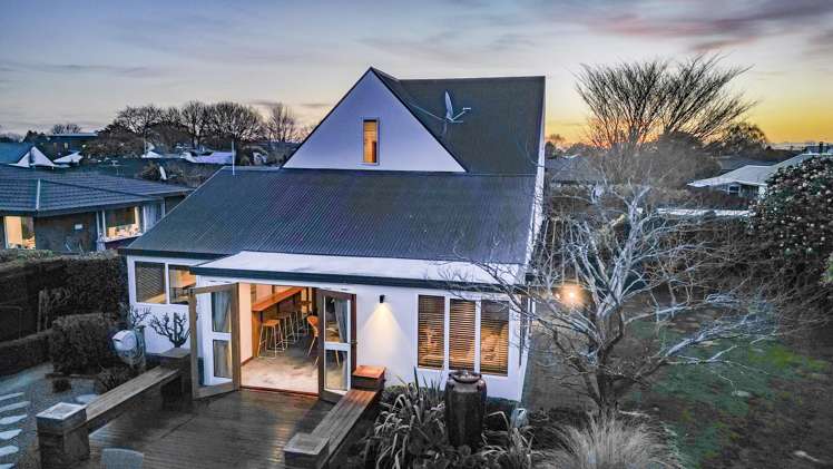 49b Regency Crescent Redwood_35