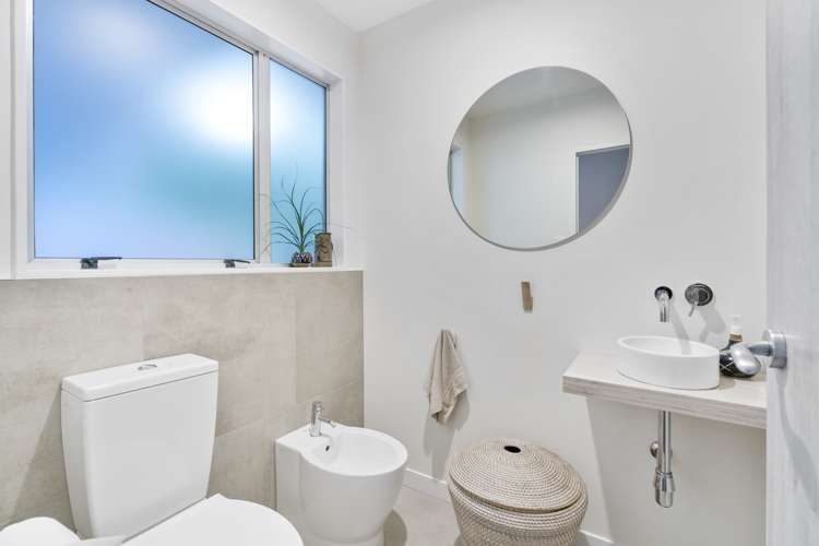 20 Muri Road Pukerua Bay_8