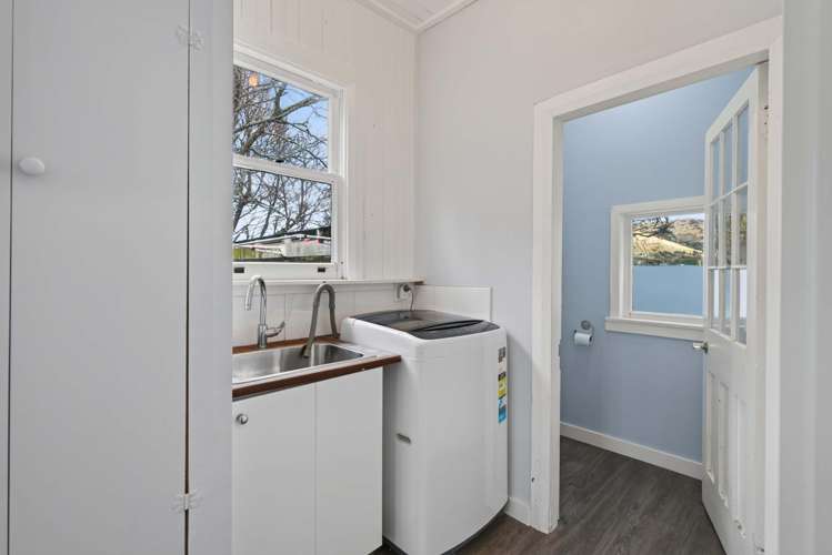 95 Ohinepanea Road Pukehina_16