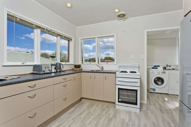 3/13 Corrella Road Belmont_6