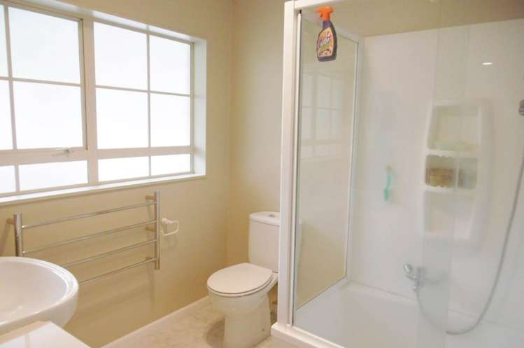 9 Northern Rata Place Albany_9