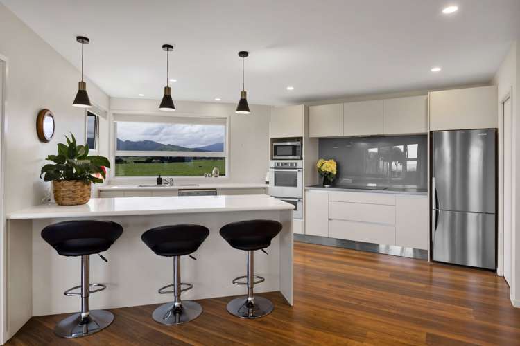 253 Lower Pitone Road Okato_18