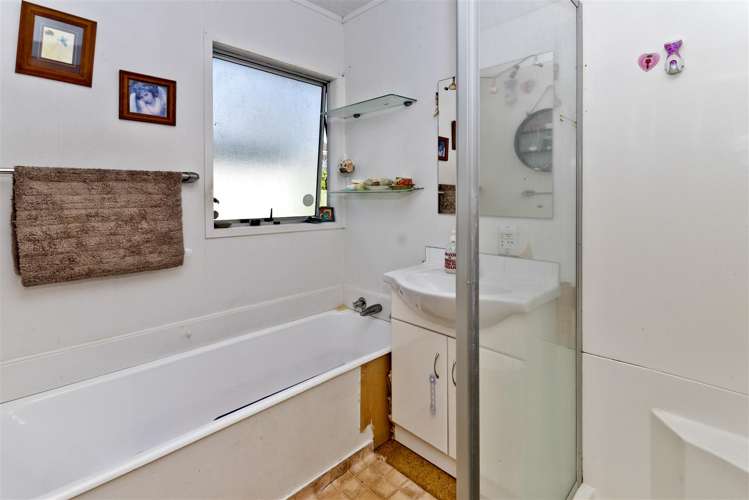 17 Bundena Place Clendon Park_5