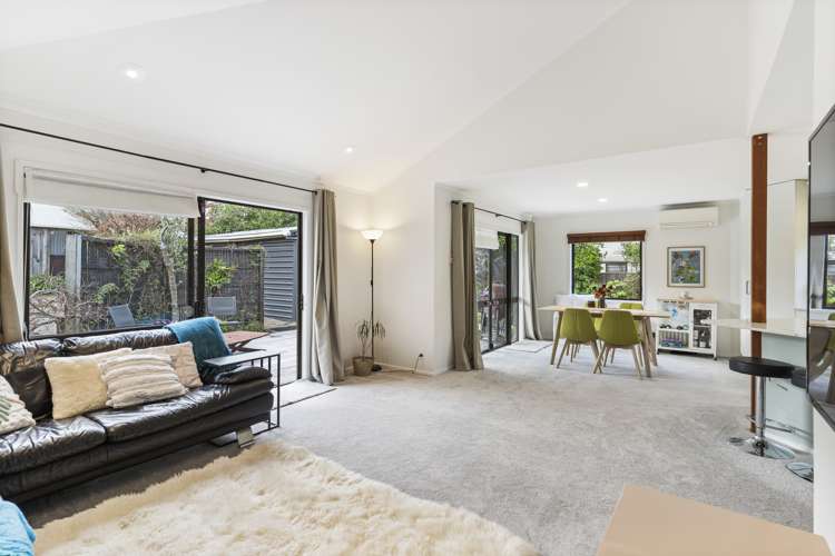 2/178 Onewa Road Birkenhead_9