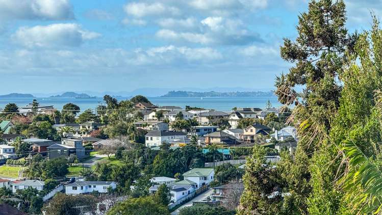 68a Arran Road Browns Bay_14