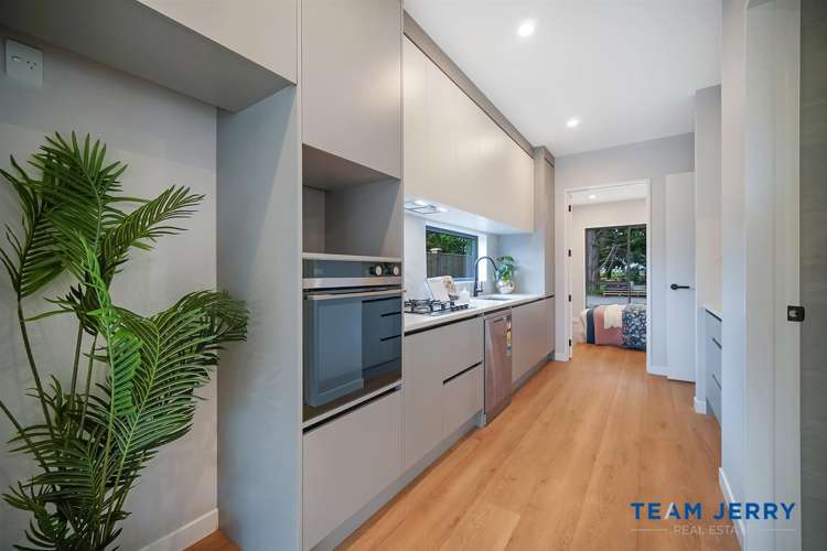 25 Yellow Pear Lane Karaka_5