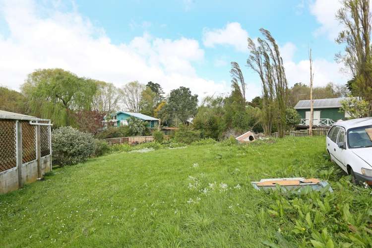 27a Brandon Road Glen Eden_9