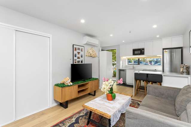 3/16 Parson Lane Papatoetoe_4