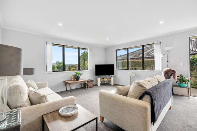 53 North Crest Drive Onerahi_2