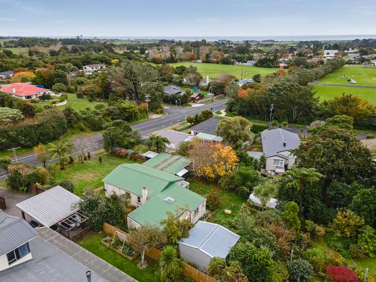 95 Oxford Road Okato_11