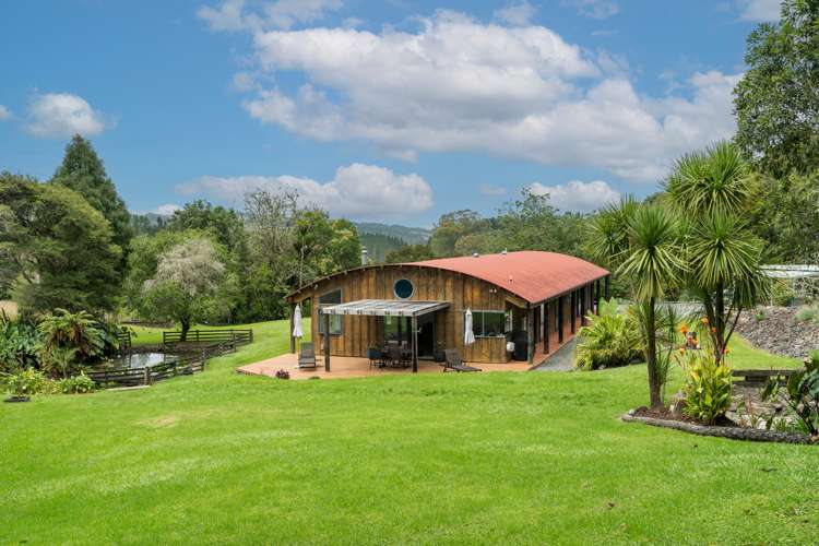 85 Abbey Caves Road Abbey Caves_34