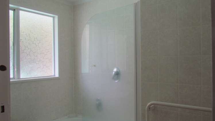 26 Malters Place Browns Bay_8