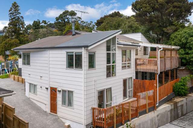 5 Saddleback Rise Murrays Bay_2