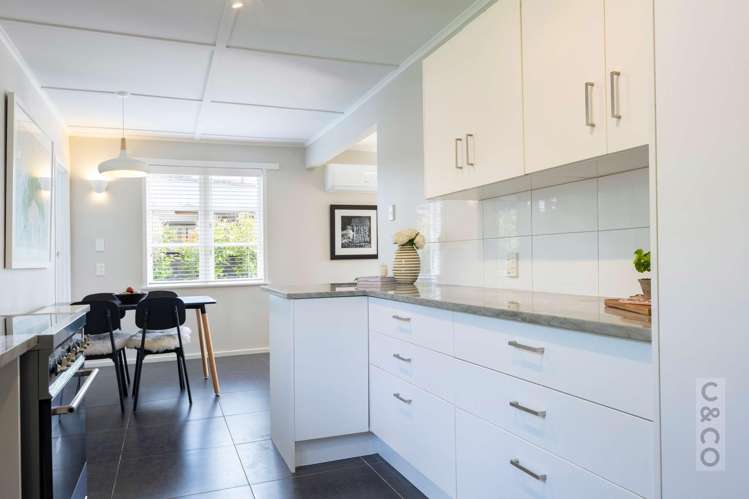 4 Albert Street Riverhead_19