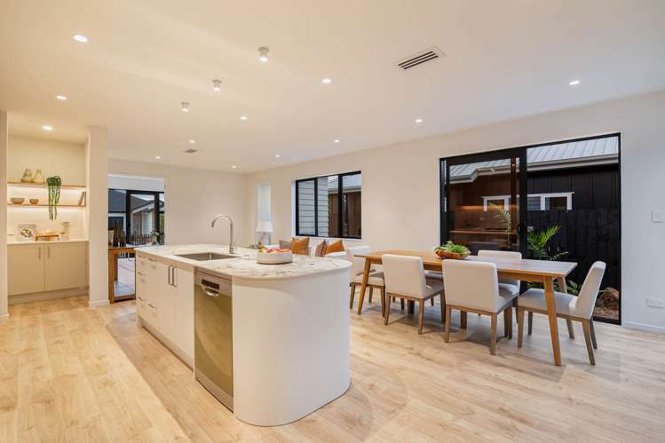 29 Tukutata Crescent Milldale_11