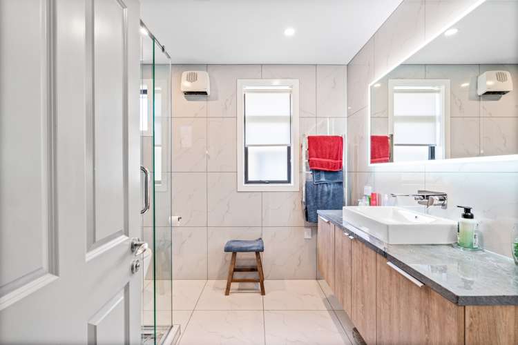 58 Renfrew Street Waikiwi_17