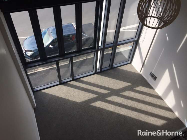 2/436 Maunganui Road Mount Maunganui_8